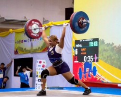 <strong>Read more about</strong><br />“บุศยา-ศุภวิชญ์-ณัฐวดี” ฟอร์มเฉียบโกยคนละ 3 เหรียญทอง ศึกยกน้ำหนัก EGAT “บุศยา-ศุภวิชญ์-ณัฐวดี” ฟอร์มเฉียบโกยคนละ 3 เหรียญทอง ศึกยกน้ำหนัก EGAT