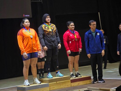 “ณัฐธิดา-รุ่งสุริยา” คว้า 2 เหรียญเงิน ส่งท้ายศึกยกน้ำหนักอา ... Image 9