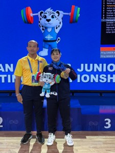 “ธนพร” โชว์ฟอร์มสมราคางัดทีเด็ดเหมา 3 เหรียญทอง รุ่นเยาวชนหญ ... Image 12