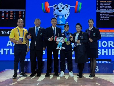 “ธนพร” โชว์ฟอร์มสมราคางัดทีเด็ดเหมา 3 เหรียญทอง รุ่นเยาวชนหญ ... Image 4