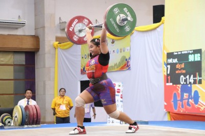 “บุศยา-ศุภวิชญ์-ณัฐวดี” ฟอร์มเฉียบโกยคนละ 3 เหรียญทอง ศึกยกน ... Image 11