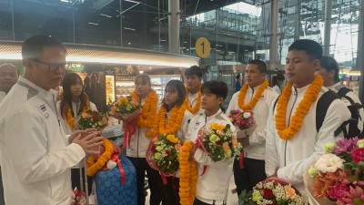 “กนิษฐา” หอบเหรียญเงินเอเชียนยูธเกมส์ 2025 ถึงไทยได้รับการต้ ... Image 23