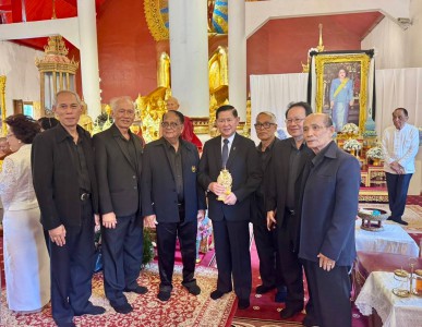 มูลนิธิครูบาศรีวิชัย มอบประกาศเกียรติคุณแก่ &quot;พลตรี อินทรัตน์ ... Image 9