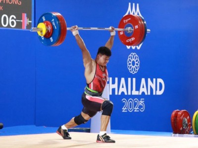 จอมพลังไทยกระฉูดเหมา 3 เหรียญทอง “เวฟ“ ปลดล็อกซีเกมส์และทุบส ... Image 6