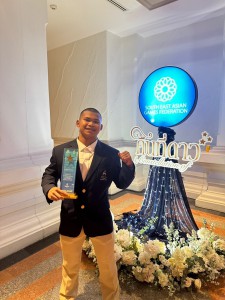 3 จอมพลังรับมอบโล่เกียรติคุณงาน “คืนที่ดาวพราวฟ้า” Image 17