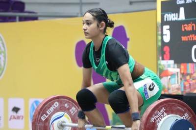 “วราภรณ์-วิชญะ-เจล่า” โชว์ฟอร์มสวยเก็บคนละ 3 เหรียญทอง Image 37