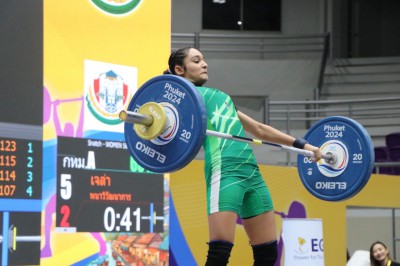 “วราภรณ์-วิชญะ-เจล่า” โชว์ฟอร์มสวยเก็บคนละ 3 เหรียญทอง Image 39