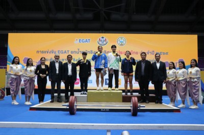 “ฟ่าง-ออย” สมราคาฮีโร่โอลิมปิกเหมาคนละ 3 เหรียญทอง ให้ต้นสัง ... Image 63