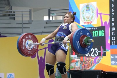 “เวฟ” โชว์กระชาก 3 เหรียญทอง-“ธีระวัตร-บุศยา” ฟอร์มเฉียบคว้า ... Image 20