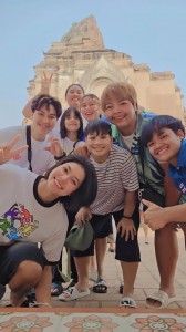 จอมพลังดาวรุ่งขอพรพระวัดเจดีย์หลวงวรวิหาร-เสริมสิริมงคลก่อนท ... Image 2