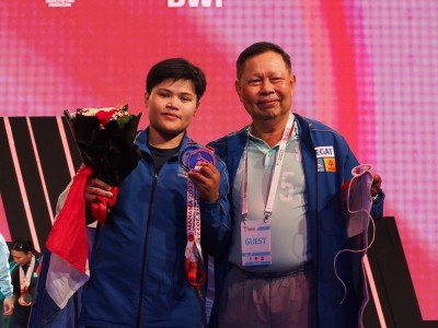 “ดวงกมล” เฮ 1 เหรียญเงิน 1 เหรียญทองแดง ศึกยกน้ำหนักเอเชีย ท ... Image 1