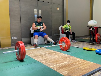 “รุ่งสุริยา” ซ้อมเข้มพร้อมแข่งยกเหล็กเอเชีย ที่บาห์เรน Image 4
