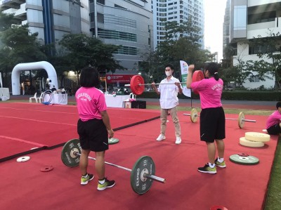 สมาคมกีฬายกน้ำหนักฯ ร่วมโชว์ “World Youth Festival Bangkok 2 ... Image 8