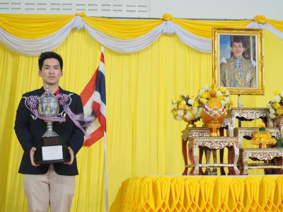 โรงเรียนกีฬาเทศบาลนครนครสวรรค์ เอ คว้ารางวัลชนะเลิศคะแนนรวมท ... Image 1