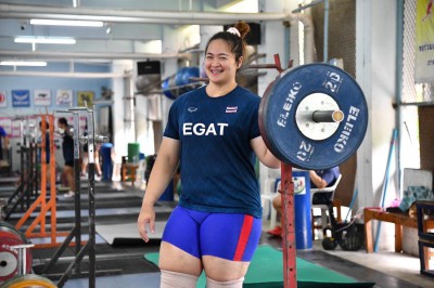 ยกเหล็กเปิดแคมป์เชียงใหม่โชว์สื่อพร้อมสู้ศึกชิงชนะเลิศแห่งโล ... Image 6