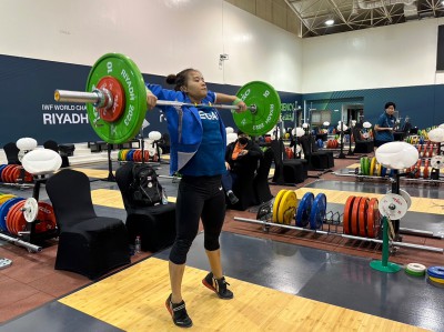 Thai Weightlifting Contingent Arrives in Riyadh - Hits the G ... Image 4