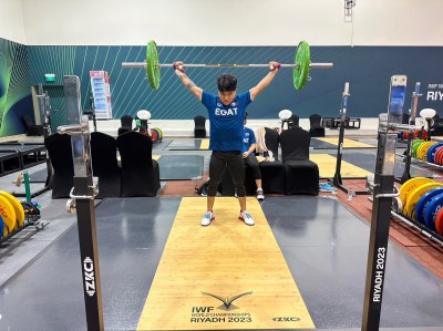 Thai Weightlifting Contingent Arrives in Riyadh - Hits the G ... Image 6
