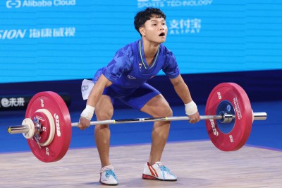 &quot;Thanyathon&quot; Wins Bronze Medal in Women's 49kg Weightlifting ... Image 5