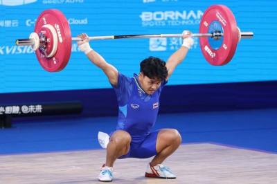 &quot;Thanyathon&quot; Wins Bronze Medal in Women's 49kg Weightlifting ... Image 6